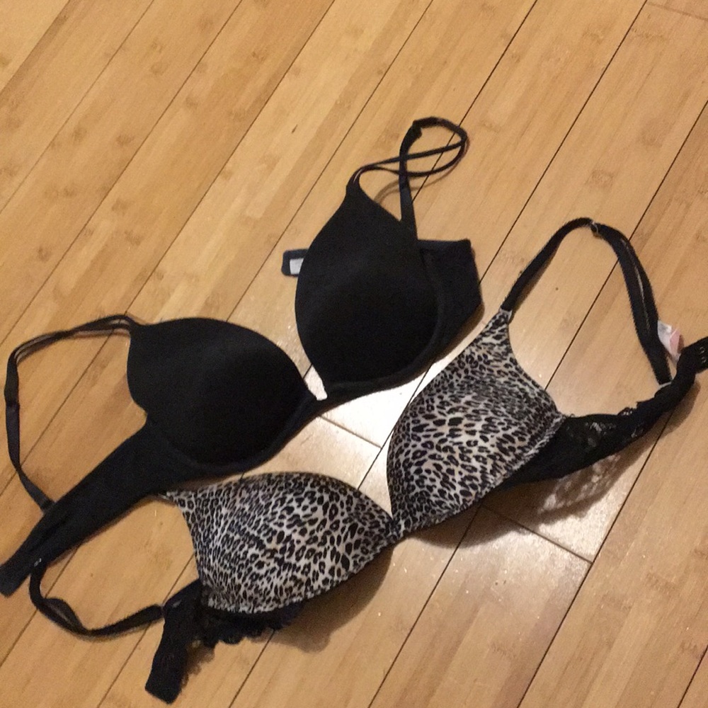 Victoria secret very sexy bra